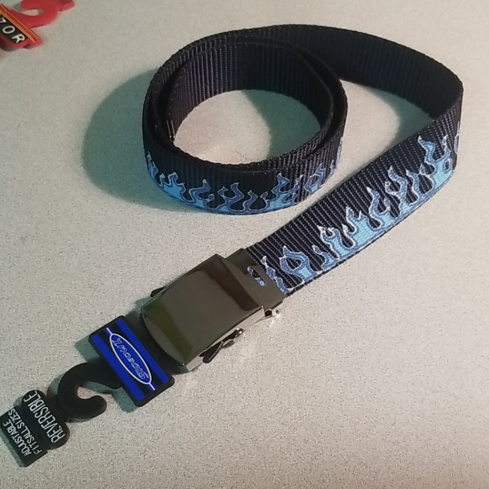 3 Razor Cloth Belts - Picture 4 of 5